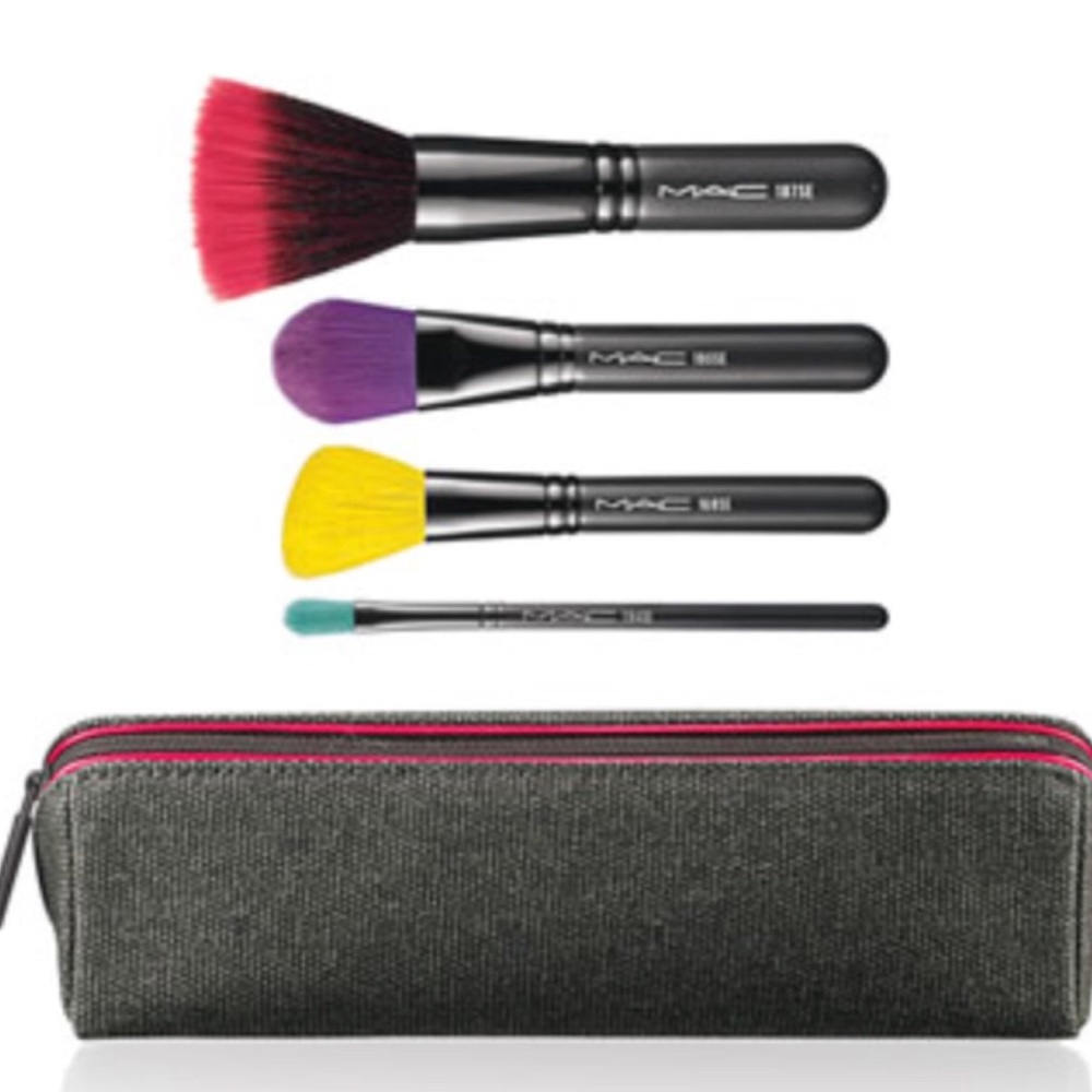 Rare Authentic BNIB Cine-Matics Face Brushes